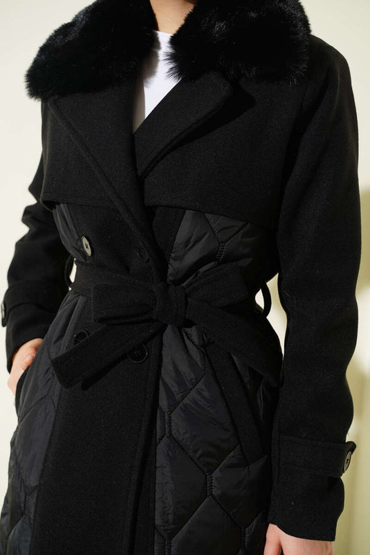 Kaşe Detaylı Yaka Kürklü Kapitone Mont Siyah