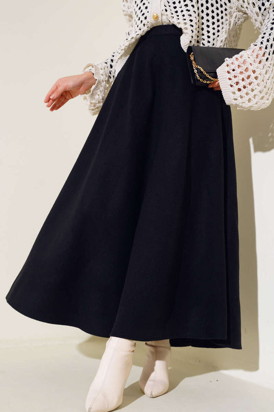 Jupe évasée en cachemire noir