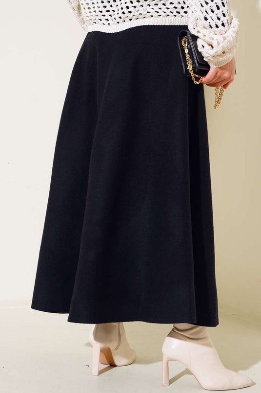 Jupe évasée en cachemire noir