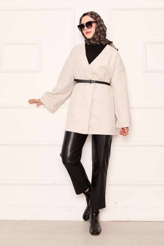 Elegante Oversized Cap aus Kaschmirstoff in Stein