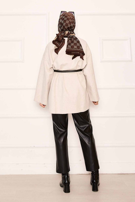 Elegante Oversized Cap aus Kaschmirstoff in Stein