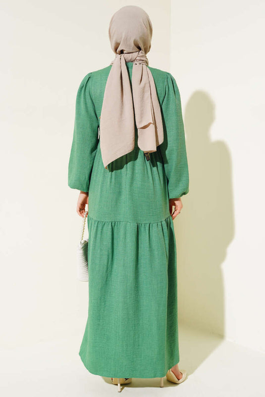 فستان بينيتون متعدد الطبقات