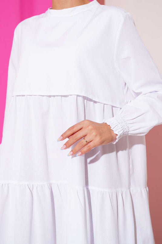 Abito modello a strati bianco