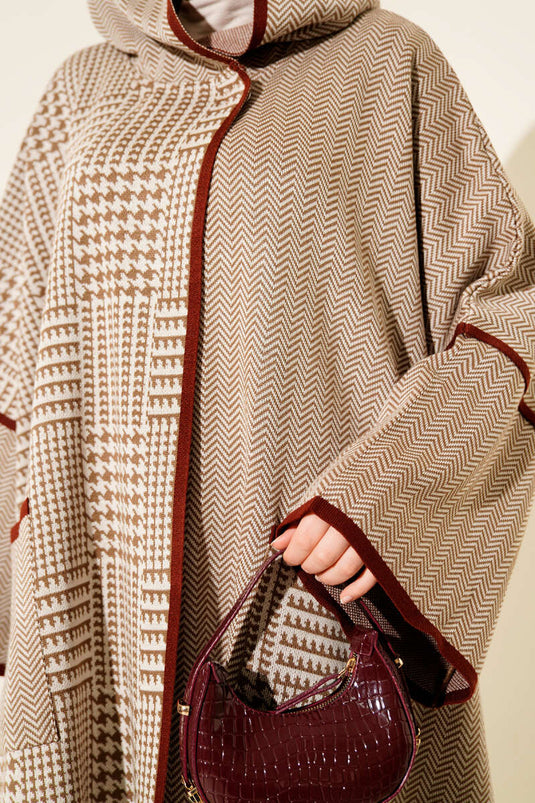 Houndstooth Pattern Hooded Poncho Latte