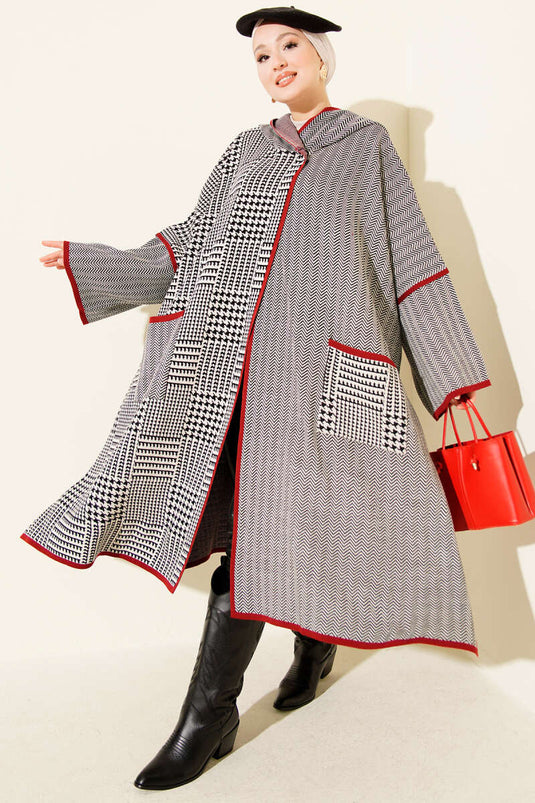 Kazayağı Desen Kapüşonlu Panço Siyah