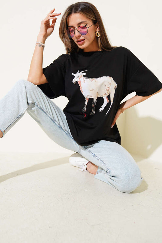 Schwarzes T-Shirt mit Ziegenmotiv