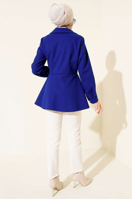 Chaqueta de cachemira con detalle de cinturón (azul marino)