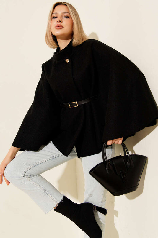 Poncho en cachemire noir avec ceinture détaillée