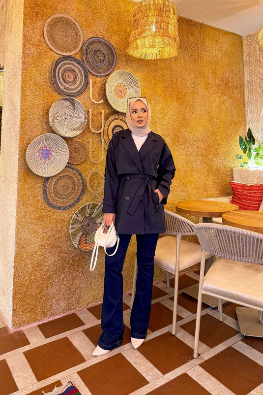 Trench-coat haut de gamme à épaulettes ceinturées, bleu marine