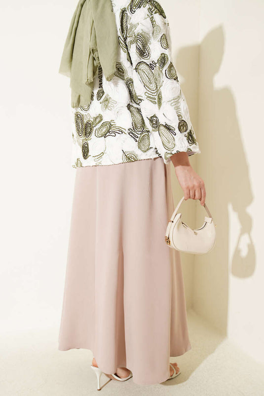 Basic Skirt with Belt and Zipper Beige