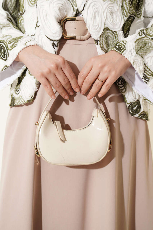 Basic Skirt with Belt and Zipper Beige