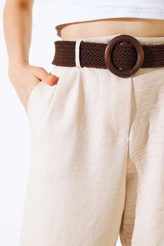 Short en lin beige avec ceinture