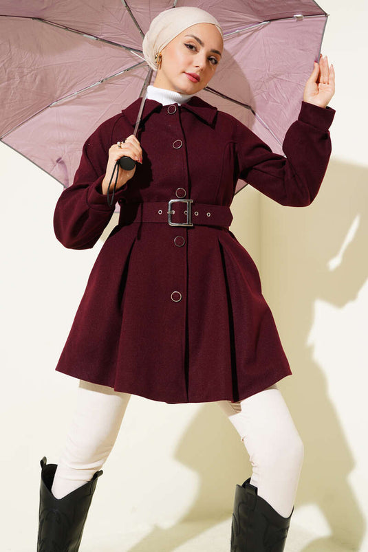 Short, belted cashmere coat, burgundy.