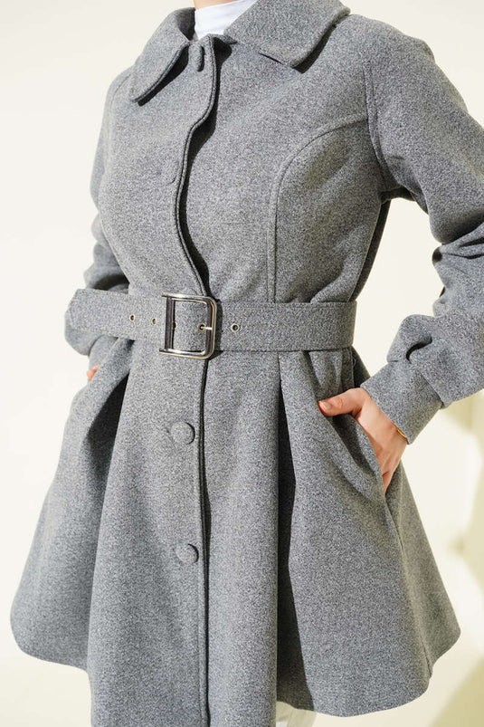 Manteau court en laine bouillie avec ceinture, couleur fumée