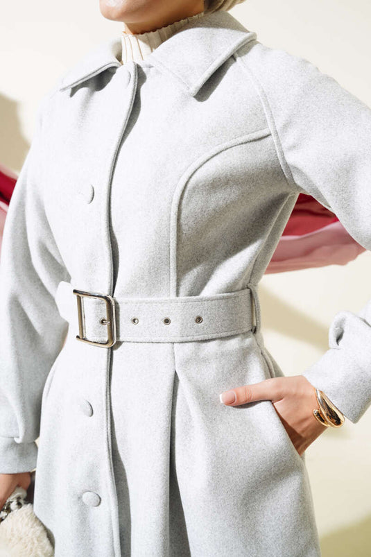 معطف كشمير قصير بحزام رمادي