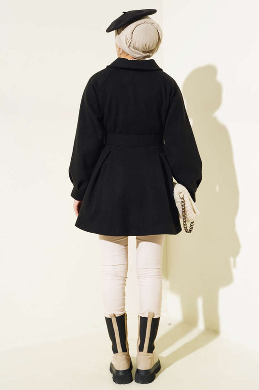 معطف كاشيت قصير بحزام أسود