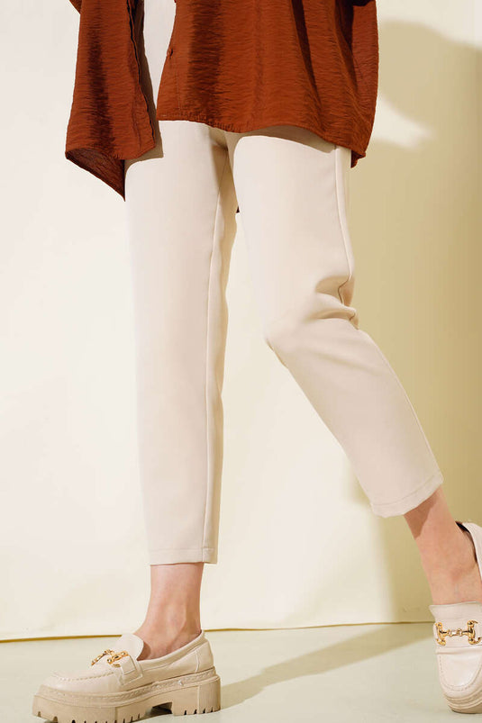 Pantalon Tissu Ceinturé Fermoir Beige