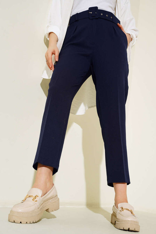 Kemerli Kopçalı Kumaş Pantolon Lacivert