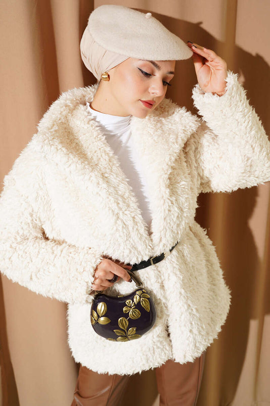 Manteau d'agneau ceinturé, écru