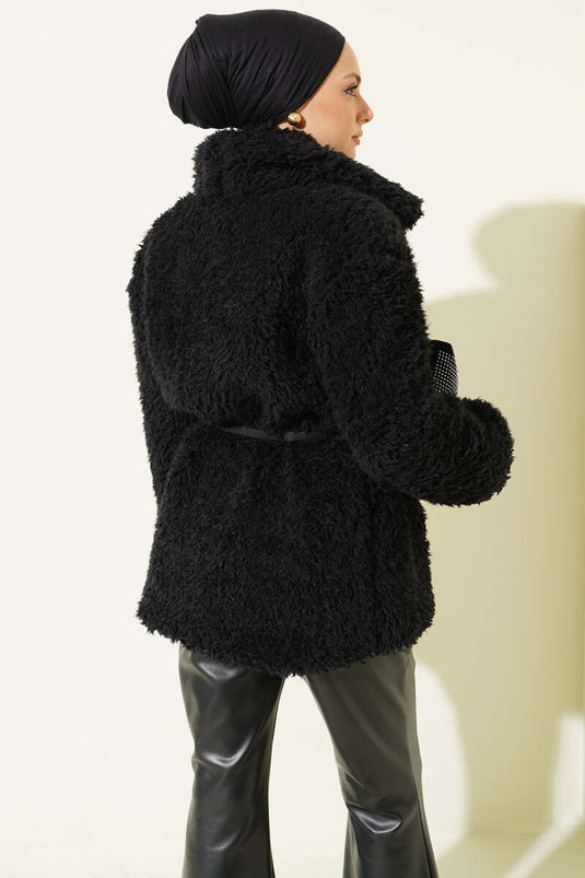 Manteau d'agneau ceinturé noir