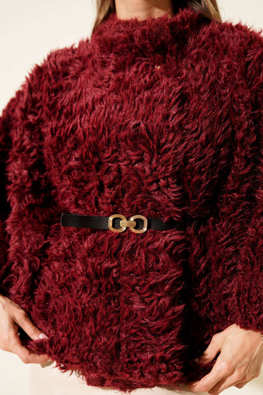 Poncho en agneau ceinturé bordeaux