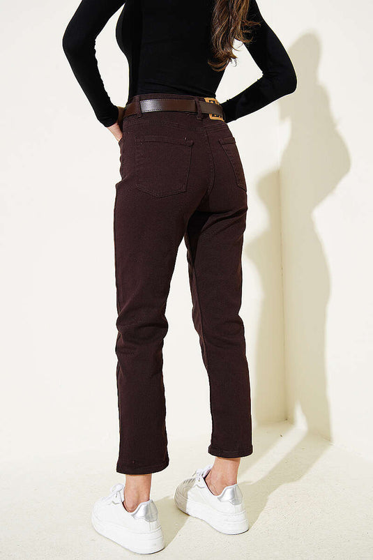 Mom Jeans with Belt Brown