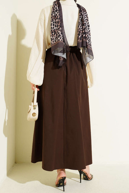 Jupe plissée à poches avec ceinture marron