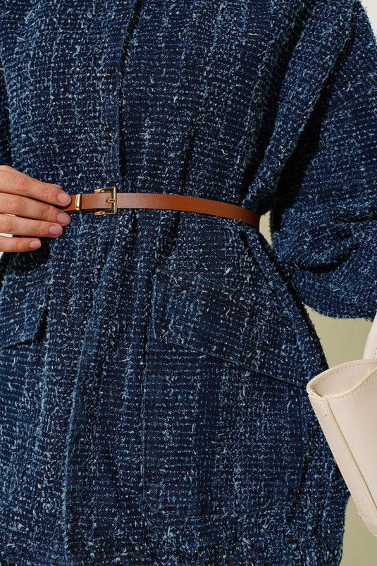 Veste en jean bleu marine à ceinture et barbe