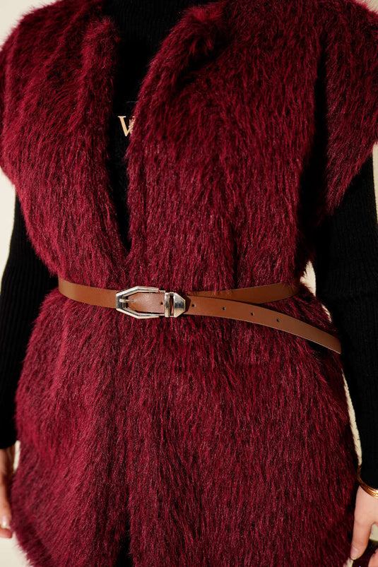 سترة ملتحية بحزام بلون عنابي