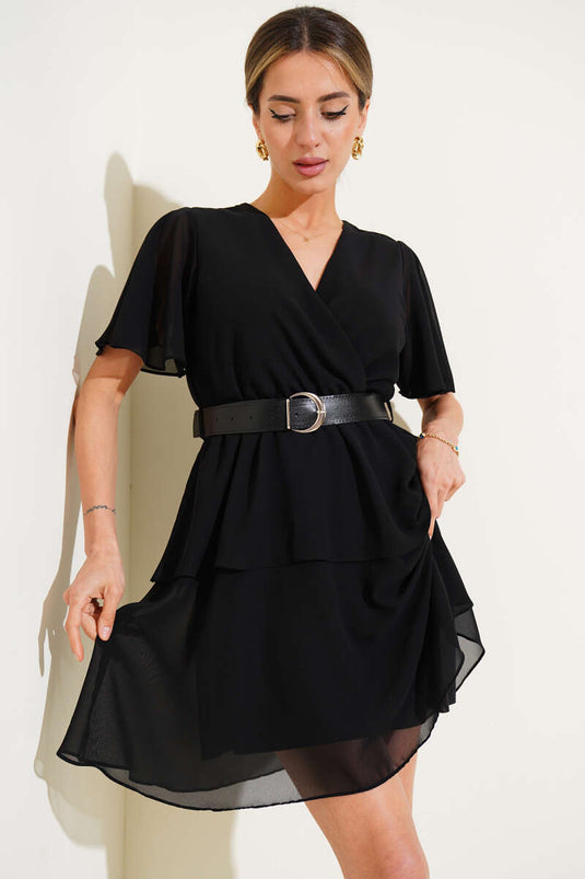 Robe courte en mousseline noire à col V et ceinture