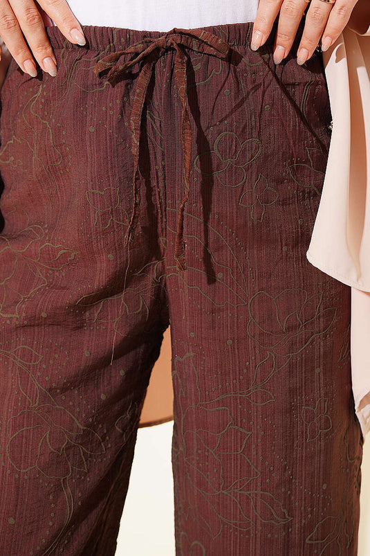 Pantalon à taille élastique avec motif intégré, couleur café