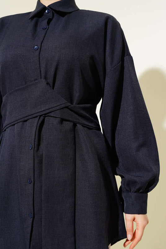 Chemise large à ceinture bleu marine