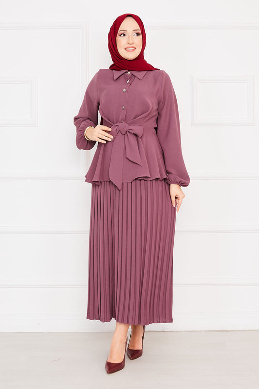 Kendinden Kuşaklı Piliseli Tesettür Takım Gülkurusu