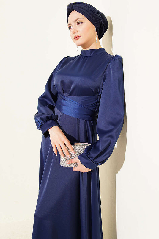 Robe de soirée en satin avec ceinture intégrée Bleu marine