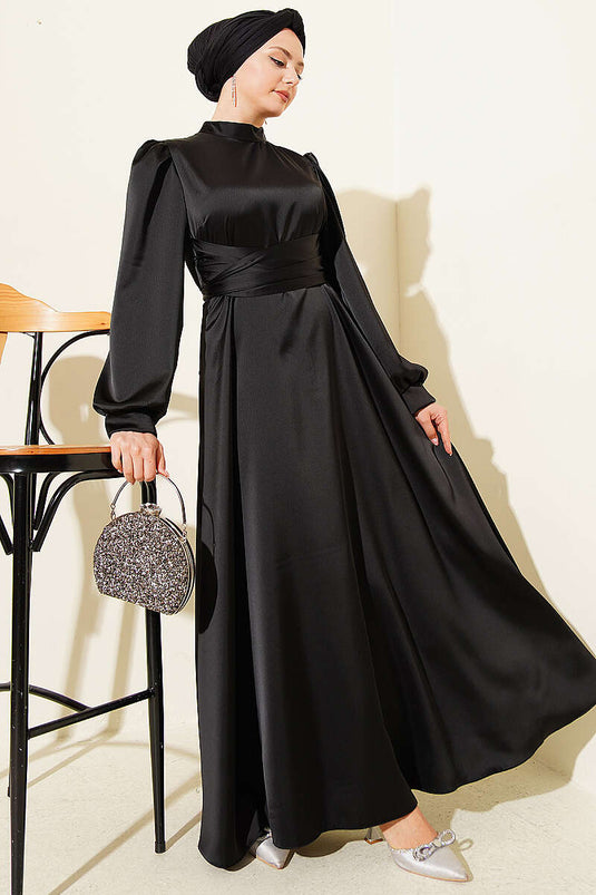 فستان سهرة ساتان أسود بحزام مدمج