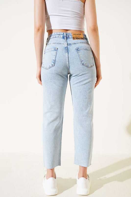 Cut-Skin-Leg Stoned Jeans Ice Blue