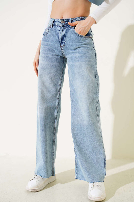 Jean à jambes larges bleu clair