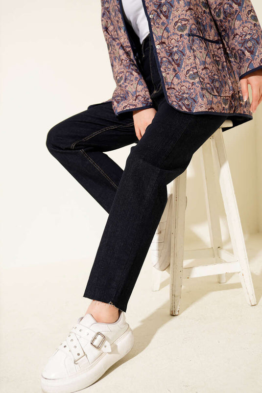 Jean mom à jambe coupée bleu marine