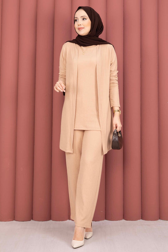 Modest Fashion Three-Piece Set with Kimono in Mink