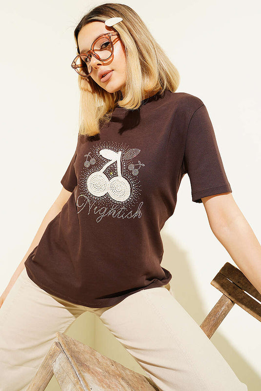 Kiraz Baskılı Mini Taşlı T-shirt Kahve