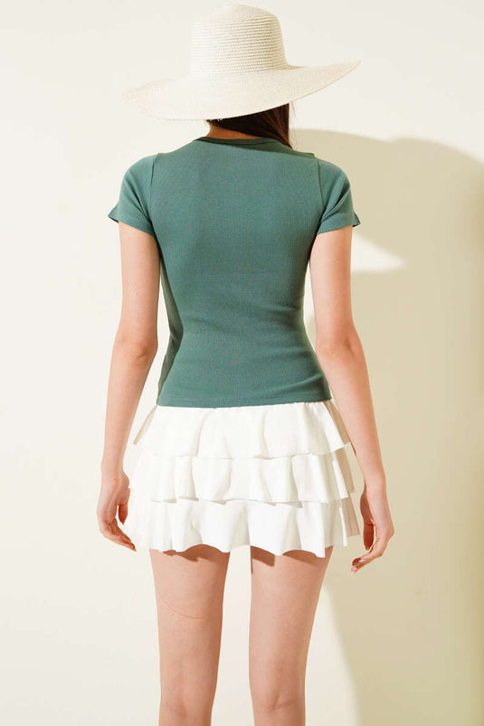 Débardeur vert brodé de cerises