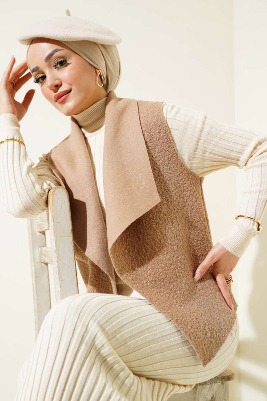 Short Boucle Vest Mink