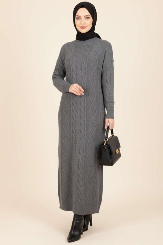 Robe pull en maille incurvée couleur fumée