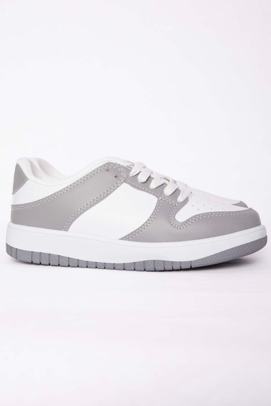 Classic Lace-Up Sneaker Sports Shoe Gray