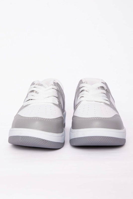Classic Lace-Up Sneaker Sports Shoe Gray