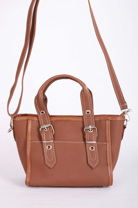 Klassische Hand- und Schultertasche mit Schnalle, Hellbraun