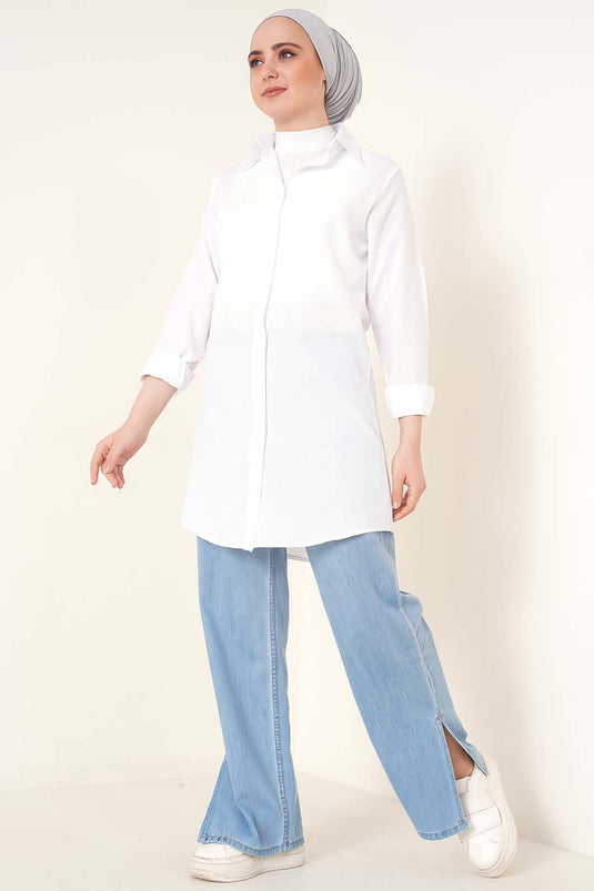 Chemise blanche à col classique et coupe ovale