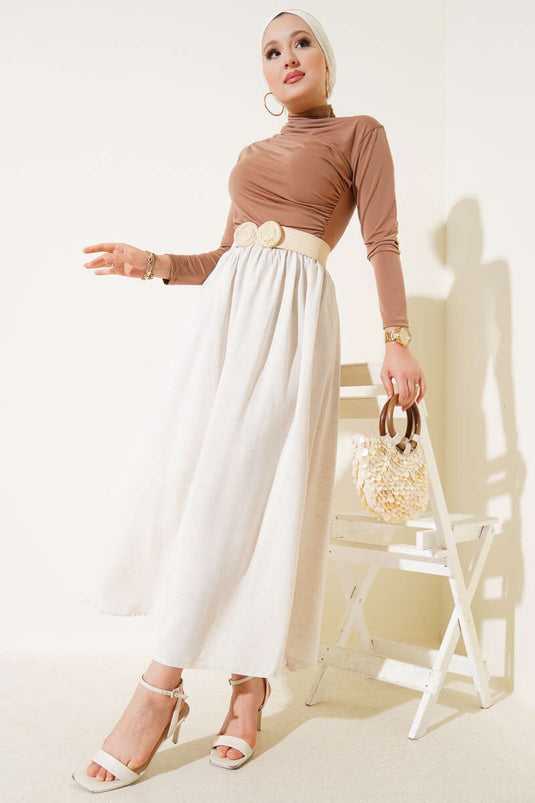 تنورة واسعة بسحاب باللون البيج