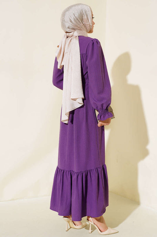 فستان بأكمام على الأرض أرجواني