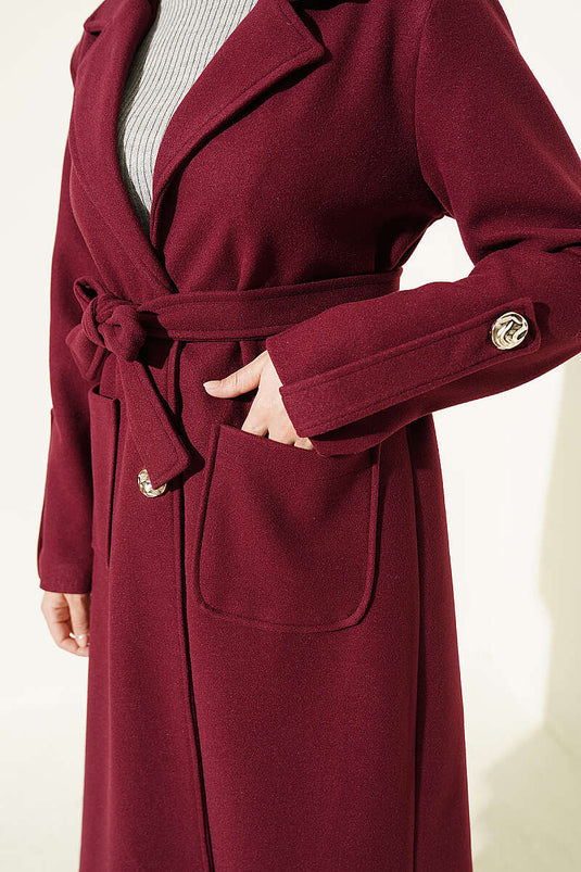 Cappotto Di Lana Borgogna Con Bottoni E Cintura